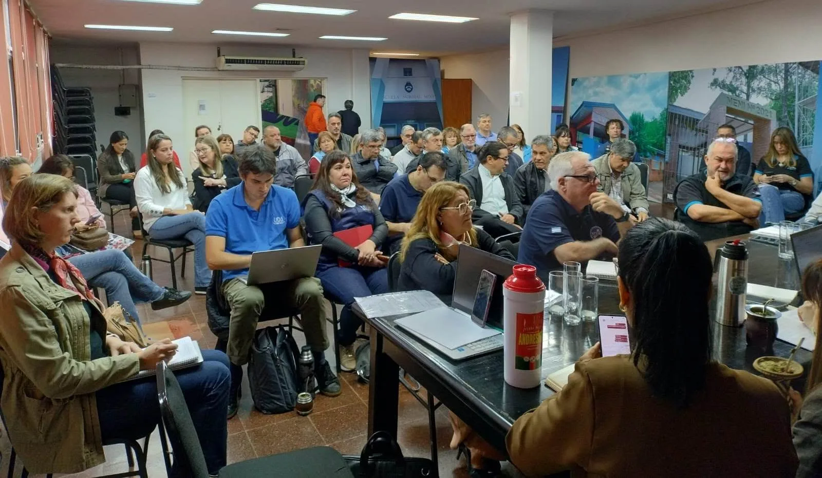 Reunión por el acuerdo salarial entre el Gobierno de Misiones y los gremios docentes